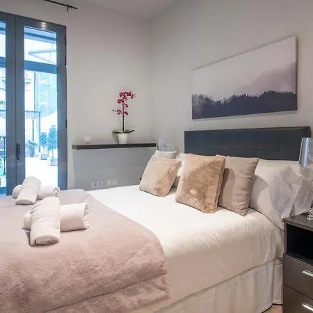 Apartment 4 En Calle Rosello Stylish